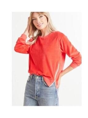 Sundry for Evereve Velour pullover in a red/pink crewneck size large (3)
